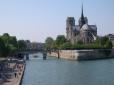  Notre-Dame et la Seine
